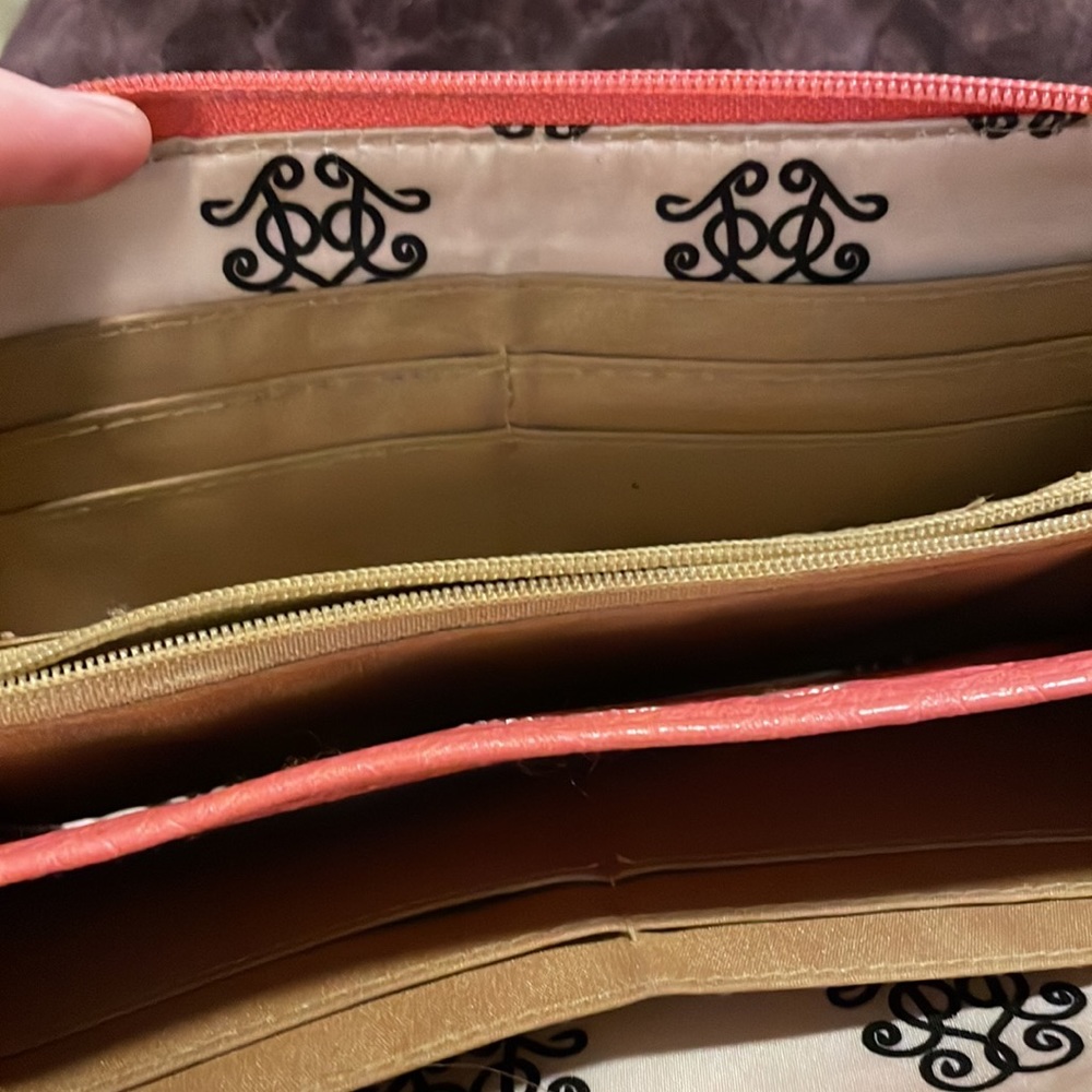 Jessica Simpson Wallet - Picture 5 of 8